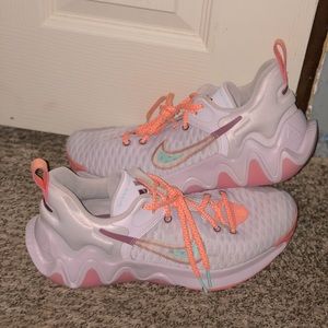 NIKE GIANNIS IMMORALITY “SMOOTHIE” Womens Basketball Shoes